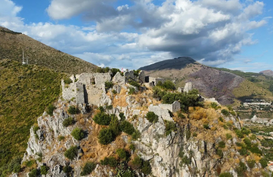 Castello di Castrocucco, Italy